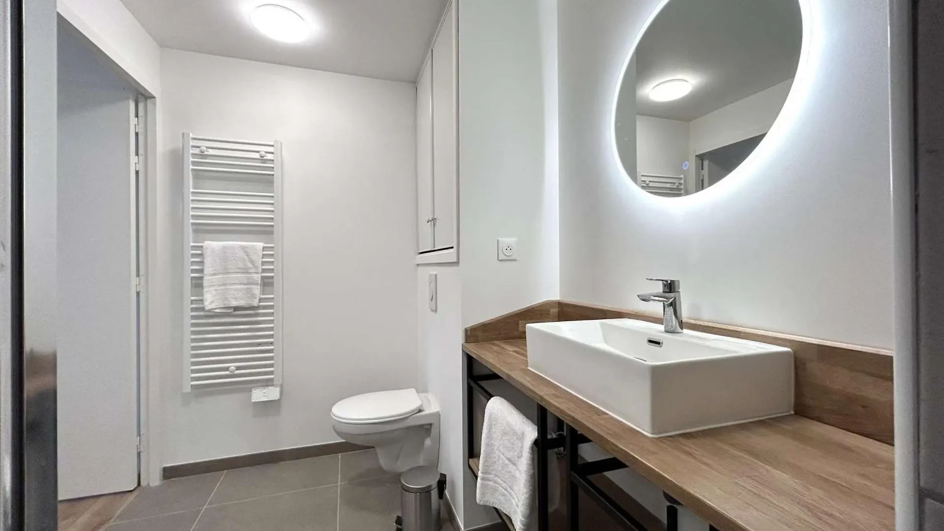 Appartement 3 Pieces, 2 Chambres, Balcon, Vue Briancon, Wifi Gratuit - Fr-1-330C-150 Apartment